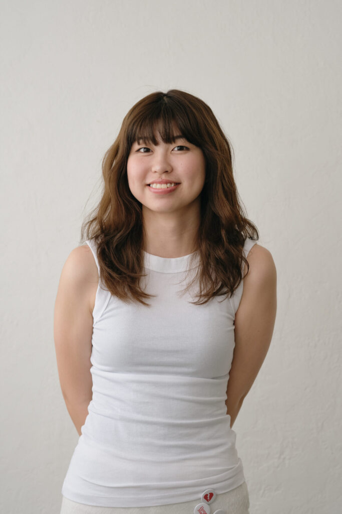 高山　桃子